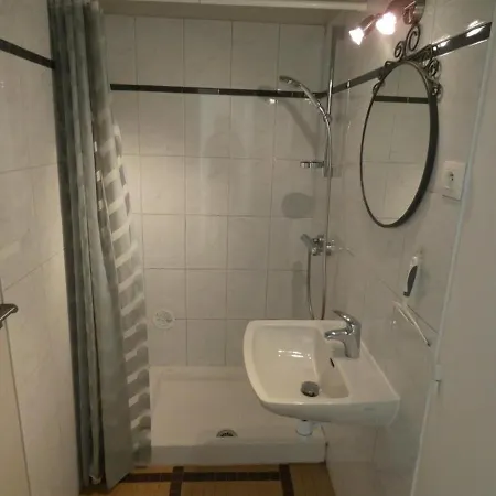 Cosy A 100m De La - 5 Pers, Equipe, 33m², Parking, - Fr-1-540-239 Дом отдыха *