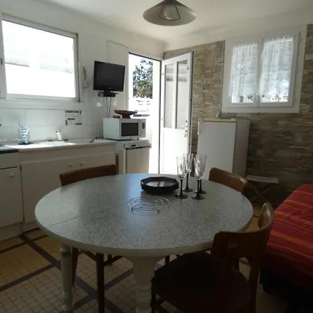 Cosy A 100m De La - 5 Pers, Equipe, 33m², Parking, - Fr-1-540-239 * Нотр-Дам-де-Мон